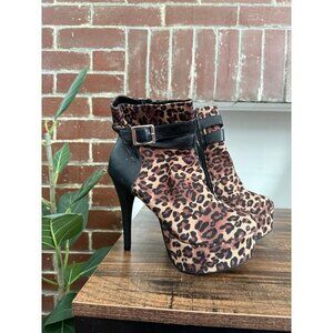 UNSENSORED women’s size 6.5/7 cheetah stilettos